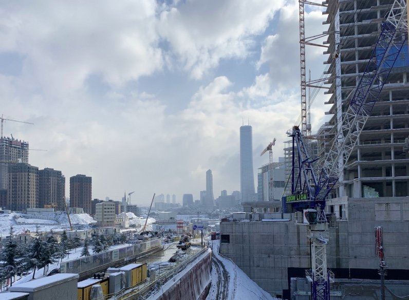 Two Luffing Jib Tower Cranes Assist Building the New Landmark in Turkey ZOOMLION Remains Strong in The Overseas Market